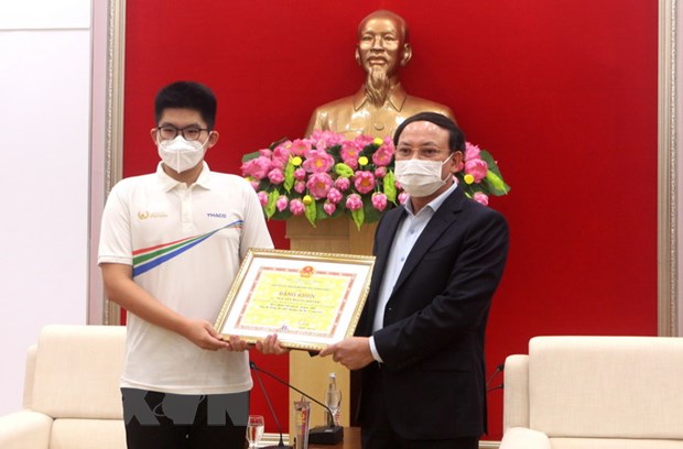 Quảng Ninh tặng bằng khen, phần thưởng cho nhà vô địch Olympia 2021